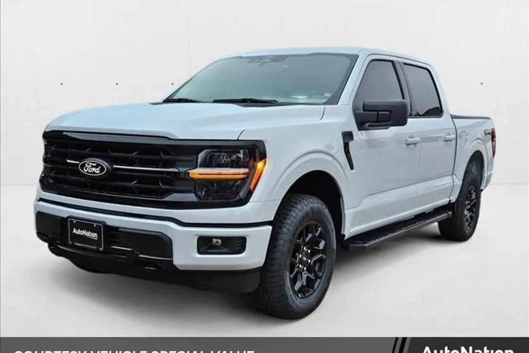 2025 Ford F-150 XLT photo 1