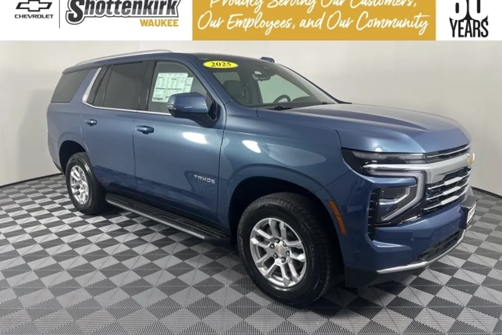 2025 Chevrolet Tahoe LT photo 1