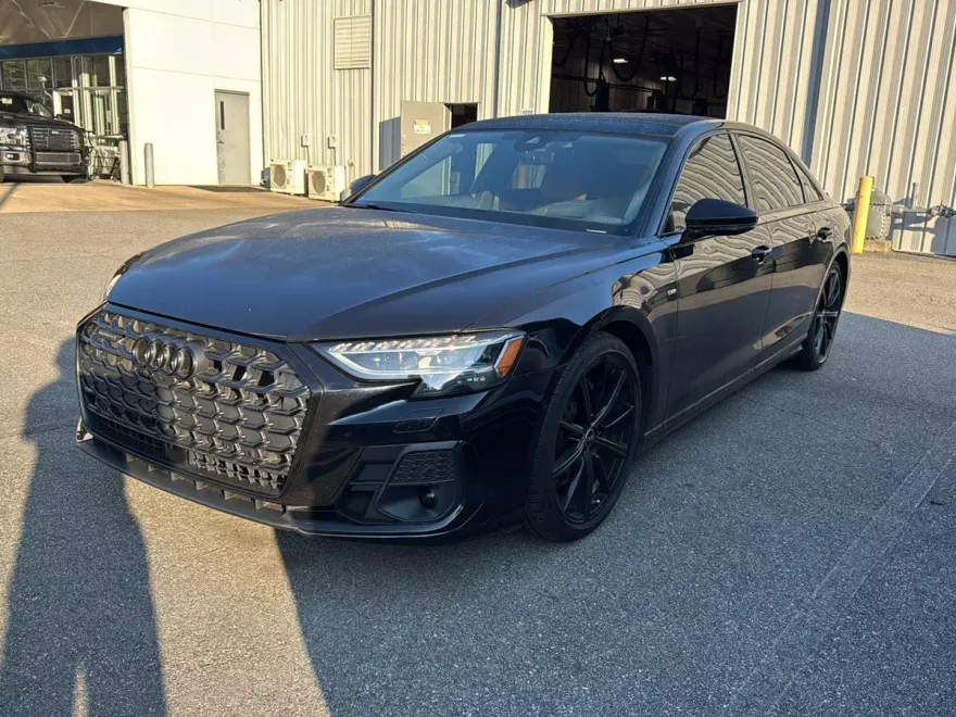 2024 Audi A8 L 55 TFSI Quattro photo 1
