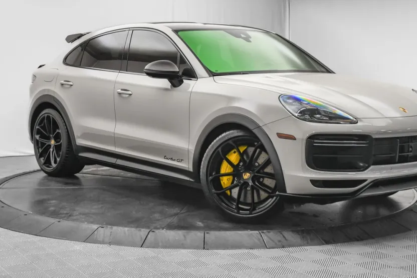 2023 Porsche Cayenne Coupe Turbo GT photo 1