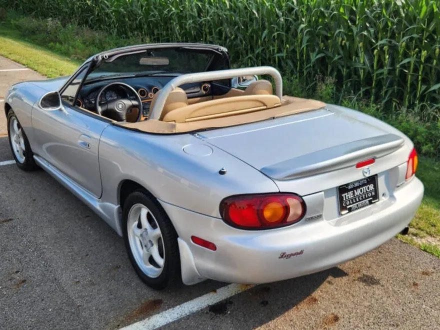 1999 Mazda MX-5 Miata Miata photo 1