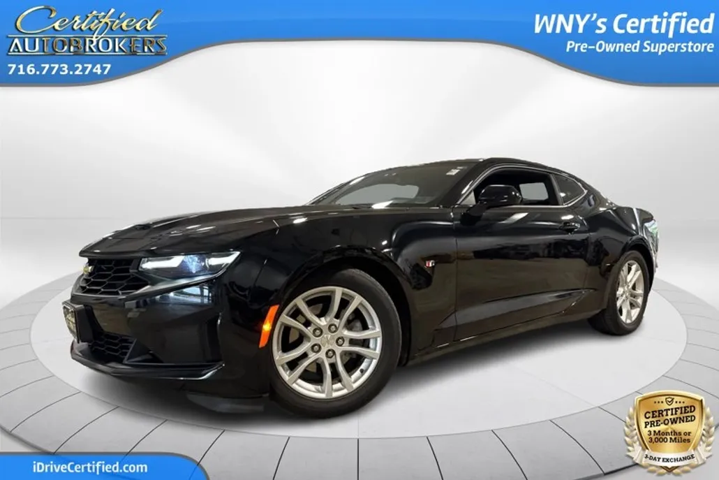 2022 Chevrolet Camaro 1LS photo 1
