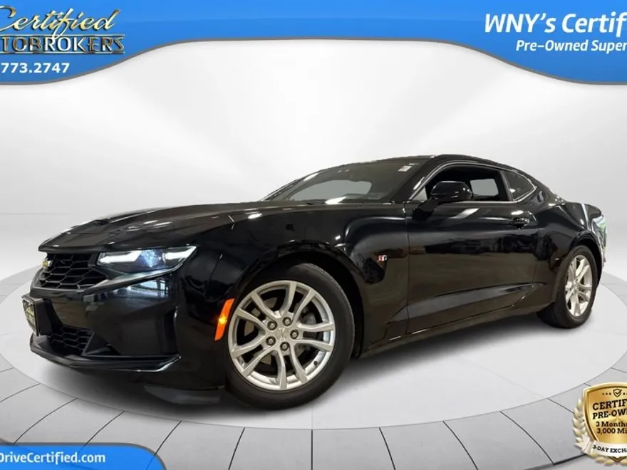 2022 Chevrolet Camaro 1LS photo 1