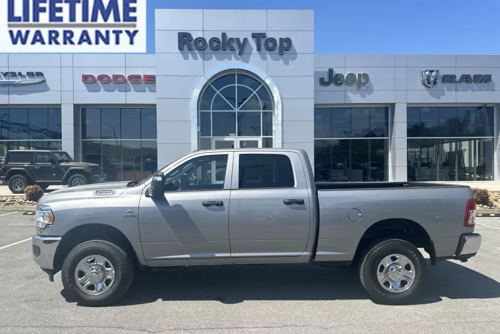 2024 Ram 2500 Tradesman photo 1