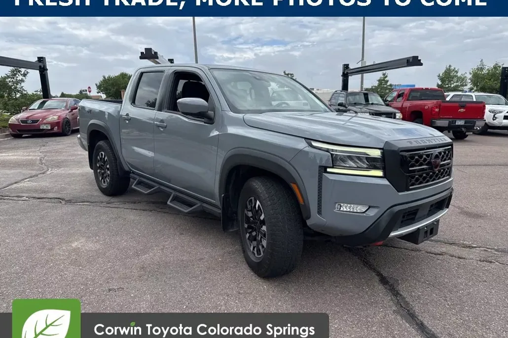 2022 Nissan Frontier PRO-4X photo 1