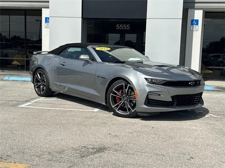 2023 Chevrolet Camaro 2SS photo 1