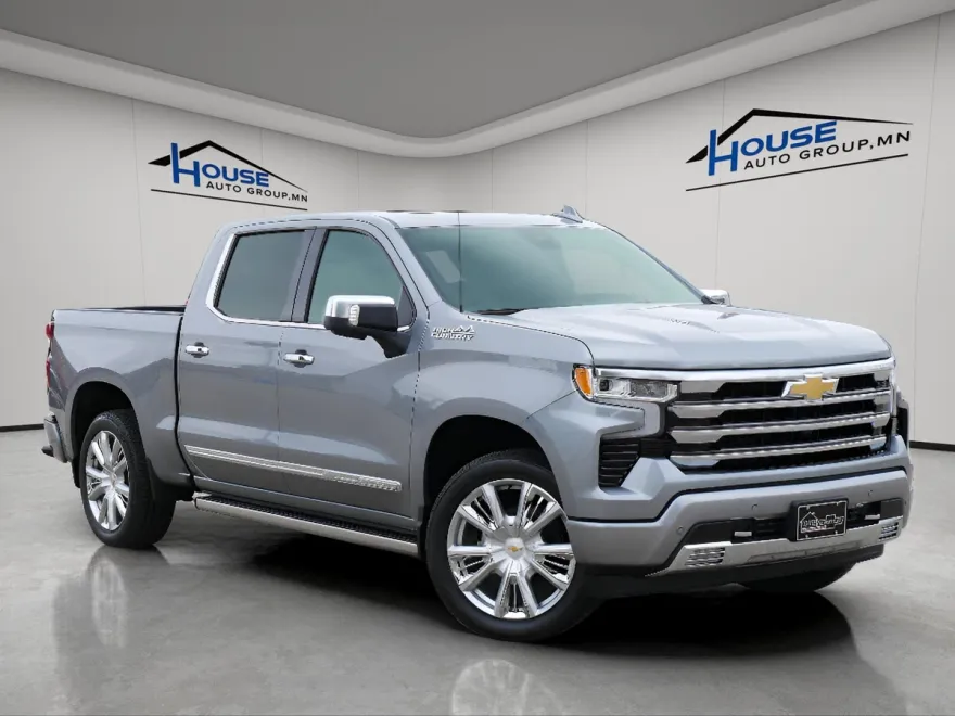 2025 Chevrolet Silverado 1500 High Country photo 1
