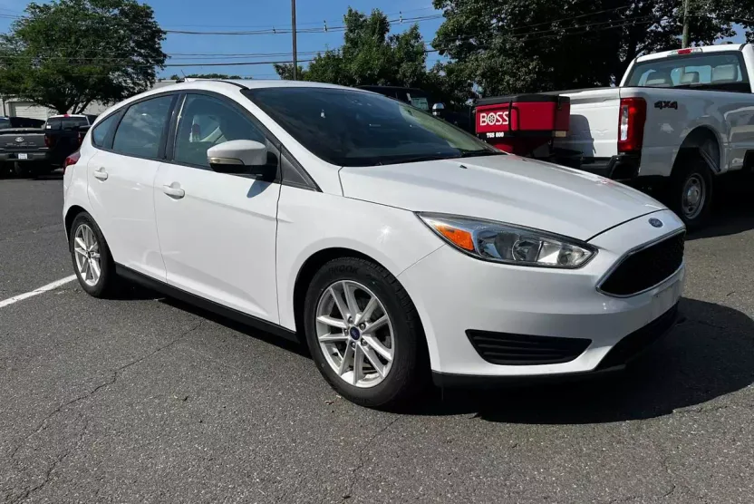 2016 Ford Focus SE photo 1
