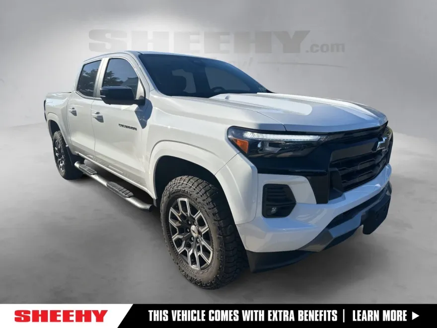 2024 Chevrolet Colorado Z71 photo 1