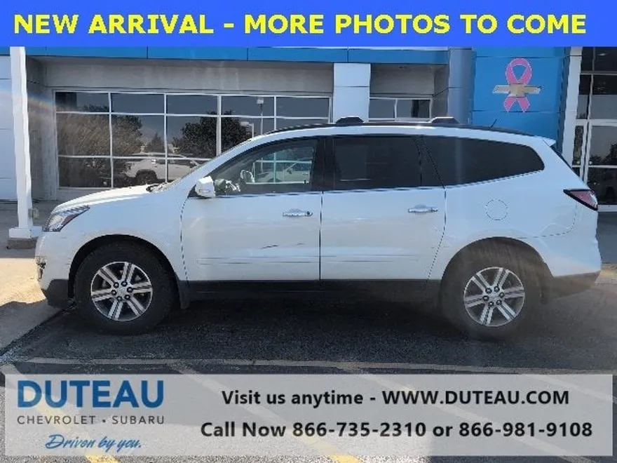 2015 Chevrolet Traverse 1LT photo 1