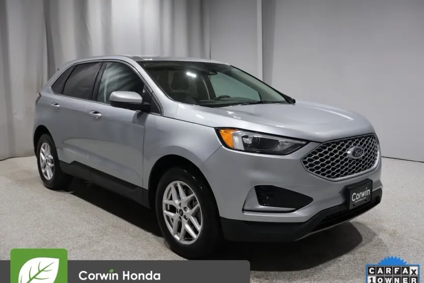2024 Ford Edge SEL photo 1