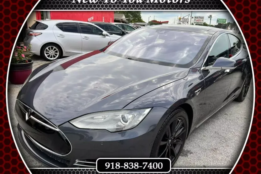 2016 Tesla Model S 70 photo 1