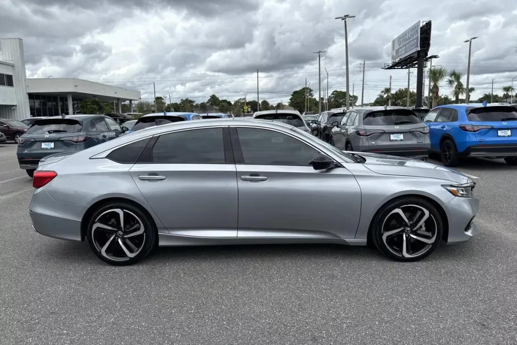 2022 Honda Accord Sport photo 1