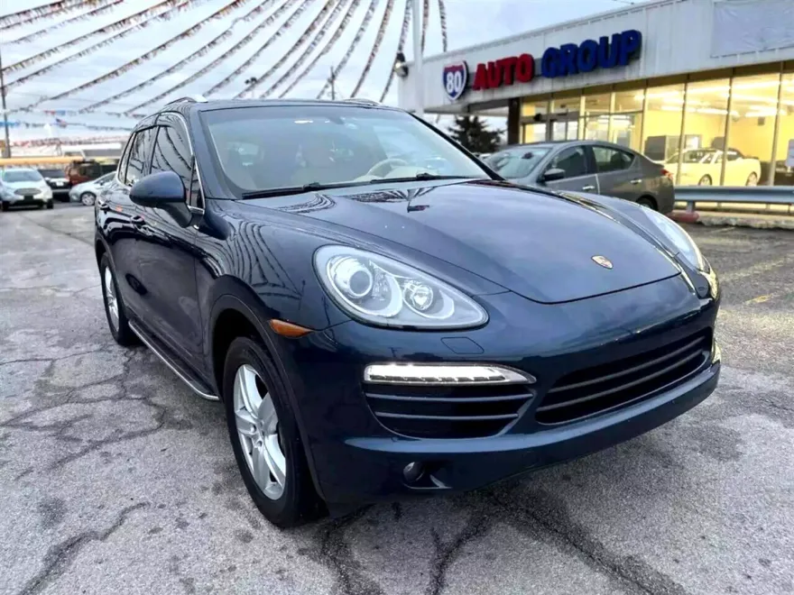 2014 Porsche Cayenne photo 1