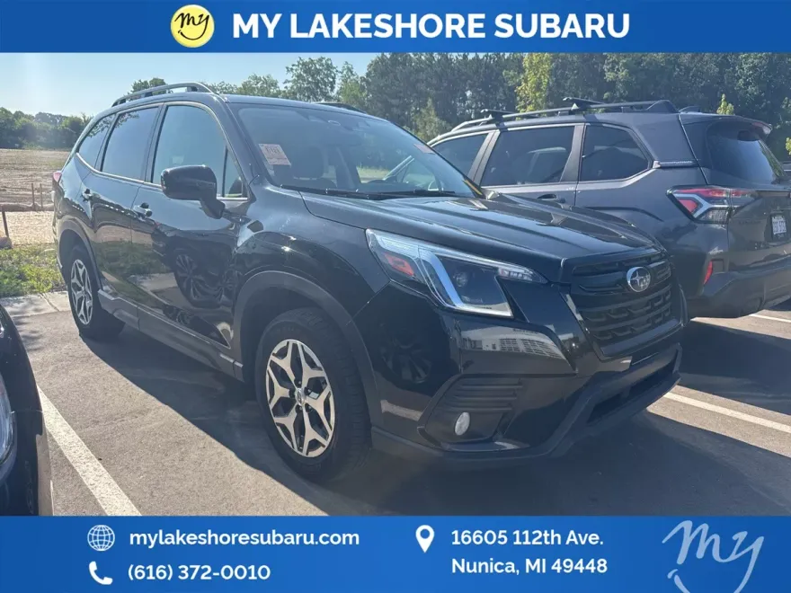 2022 Subaru Forester Premium photo 1