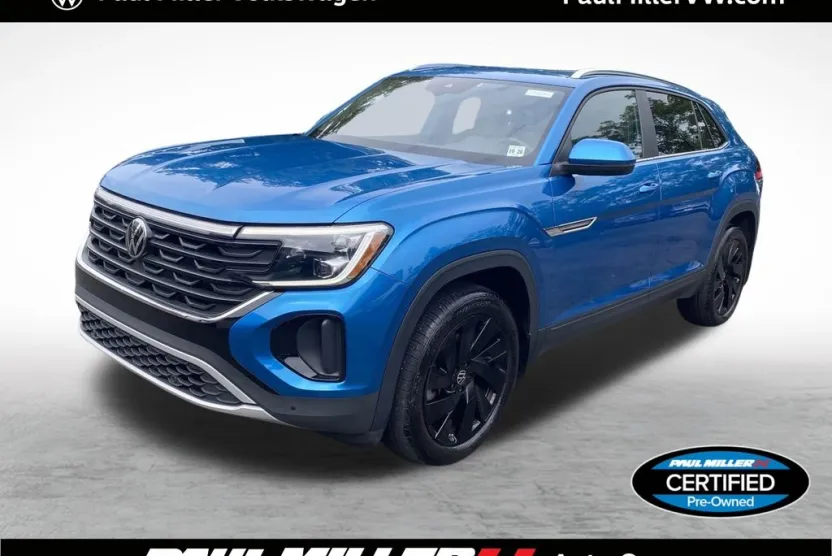 2024 Volkswagen Atlas Cross Sport SE Technology photo 1