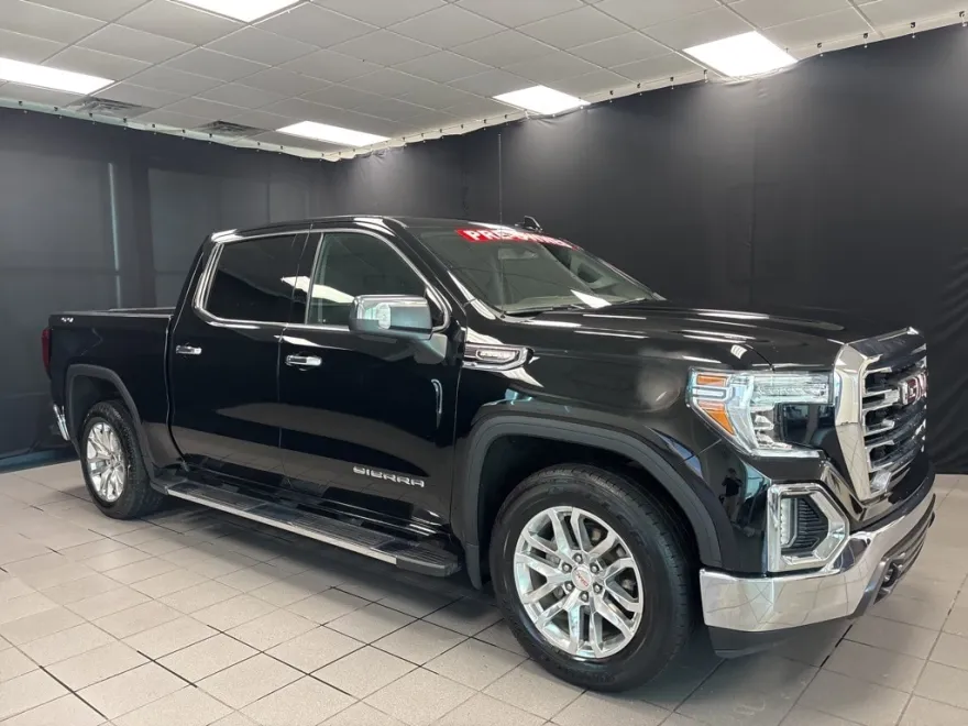 2021 Gmc Sierra 1500 SLT photo 1
