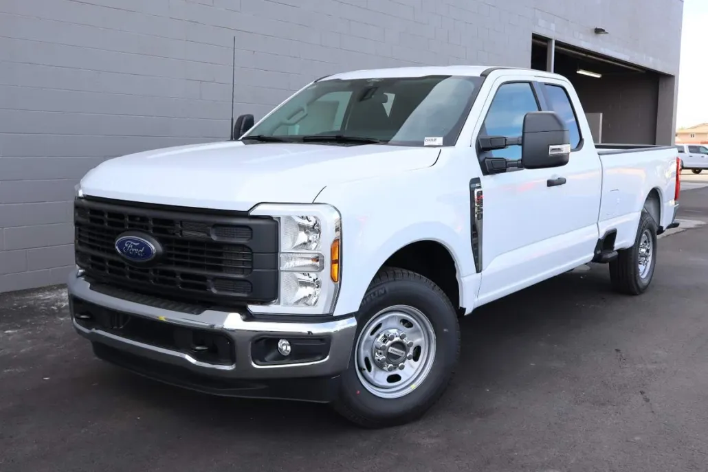 2025 Ford F-250 XL photo 1