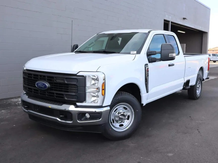 2025 Ford F-250 XL photo 1