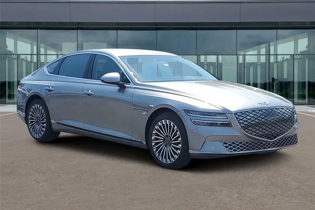 2023 Genesis Electrified G80 photo 1