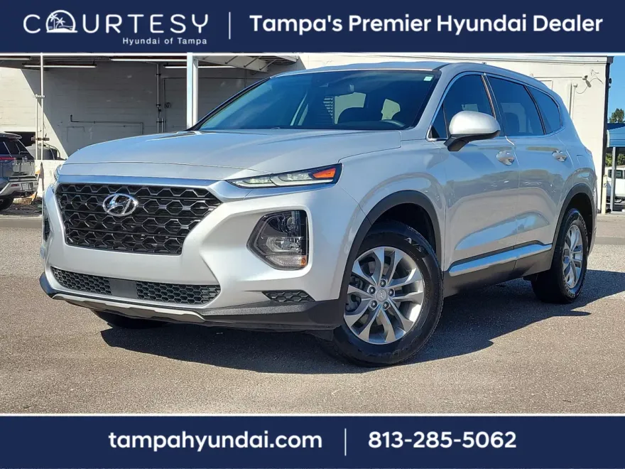 2019 Hyundai Santa Fe SE photo 1