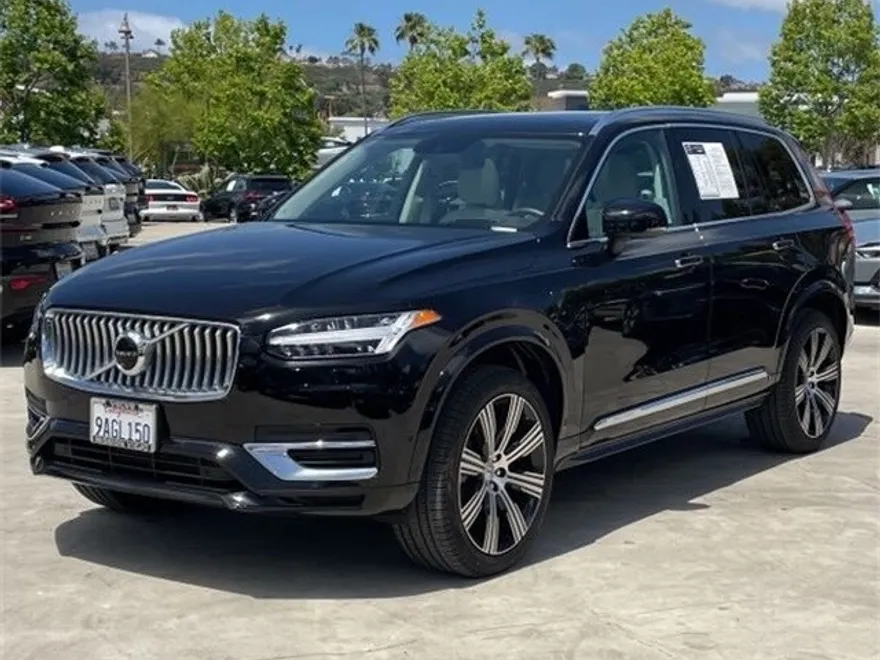2022 Volvo XC90 Recharge T8 Inscription photo 1