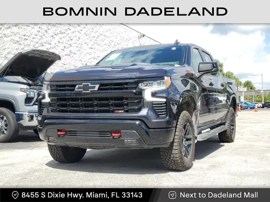 2024 Chevrolet Silverado 1500 LT Trail Boss photo 1