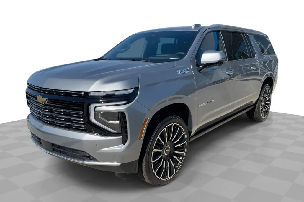 2025 Chevrolet Suburban High Country photo 1