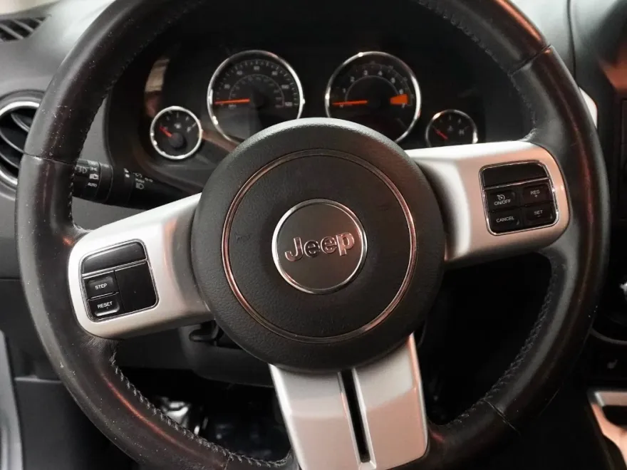 2017 Jeep Compass High Altitude photo 15