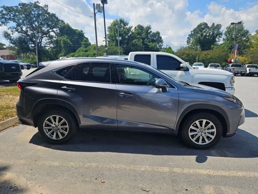 2021 Lexus NX 300 photo 1