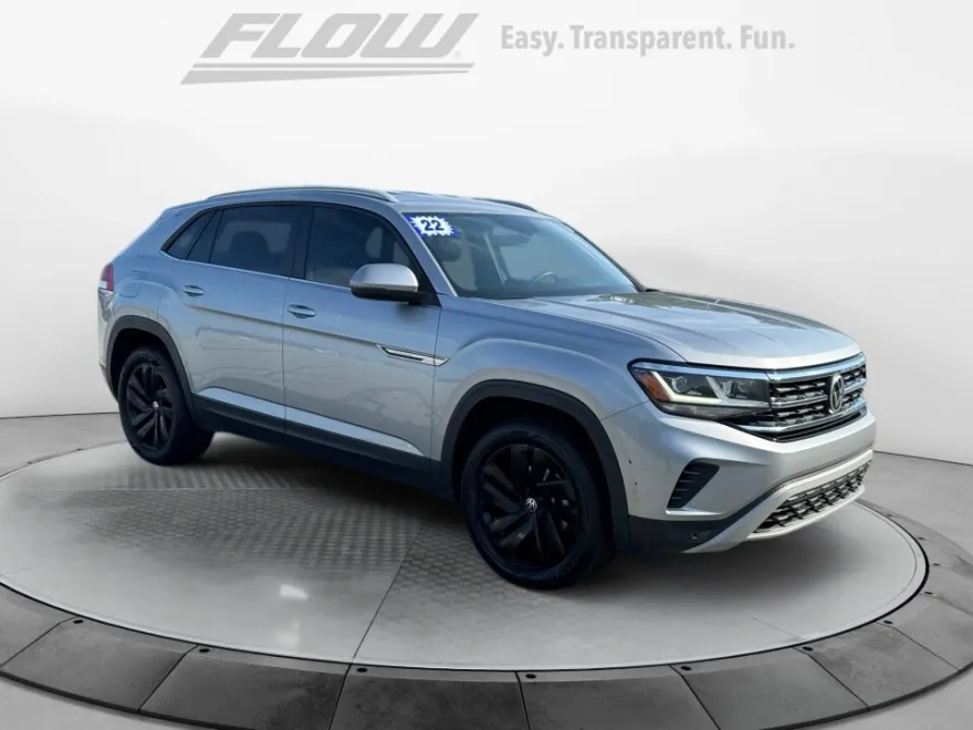 2022 Volkswagen Atlas Cross Sport V6 SE Technology photo 1