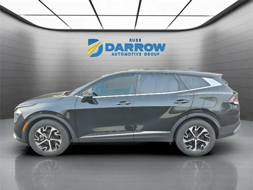 2023 Kia Sportage EX photo 1