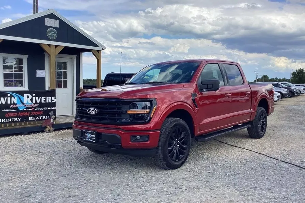 2025 Ford F-150 XLT photo 1