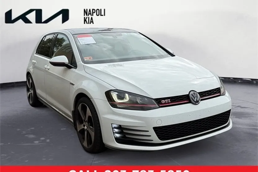 2016 Volkswagen Golf GTI SE Performance photo 1