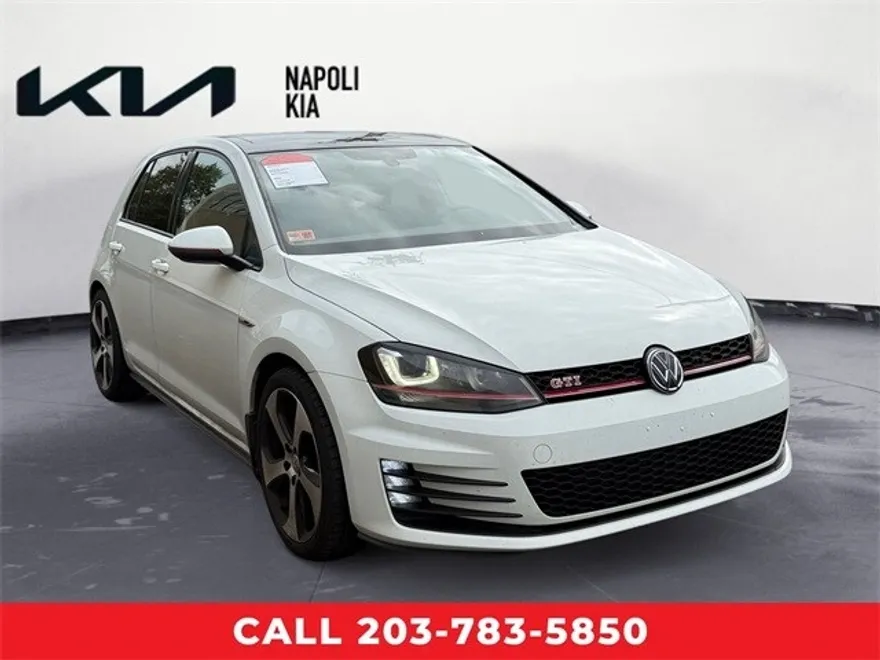 2016 Volkswagen Golf GTI SE Performance photo 1