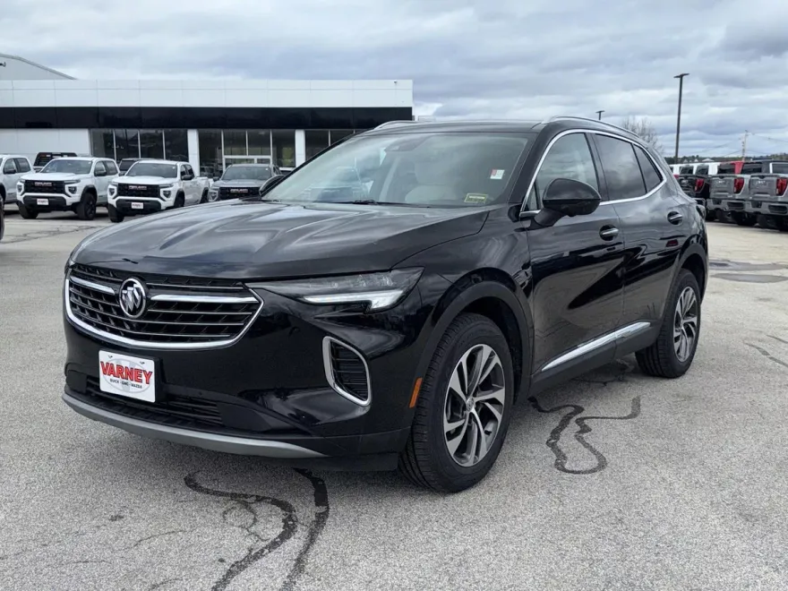 2022 Buick Envision Essence photo 1