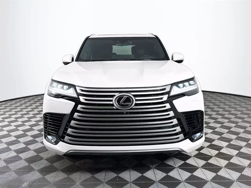 2023 Lexus LX 600 Ultra Luxury photo 1