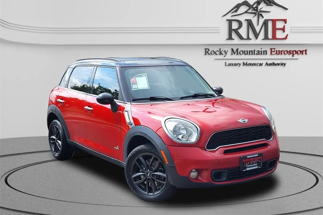 2013 Mini Cooper S ALL4 photo 1