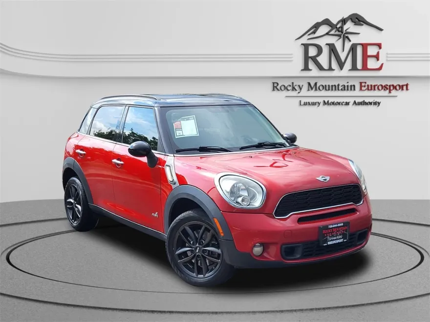 2013 Mini Cooper S ALL4 photo 1
