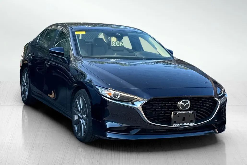 2019 Mazda Mazda3 Preferred photo 1