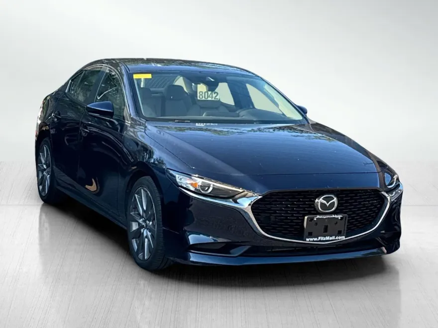 2019 Mazda Mazda3 Preferred photo 1