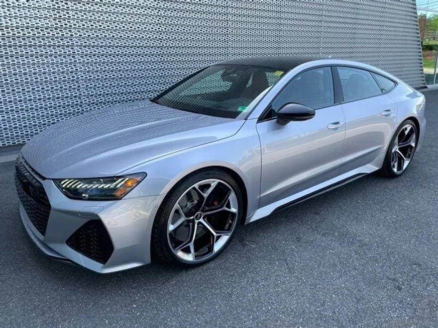 2025 Audi RS 7 Performance Base photo 1
