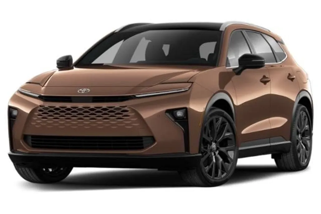 2025 Toyota Crown Signia Limited photo 1
