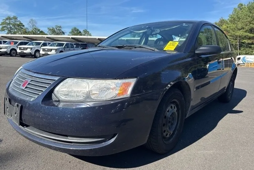 2007 Saturn Ion Sedan Level 2 photo 1