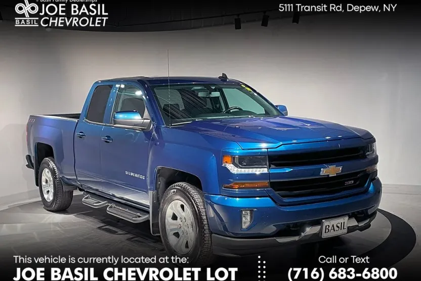 2018 Chevrolet Silverado 1500 LT photo 1