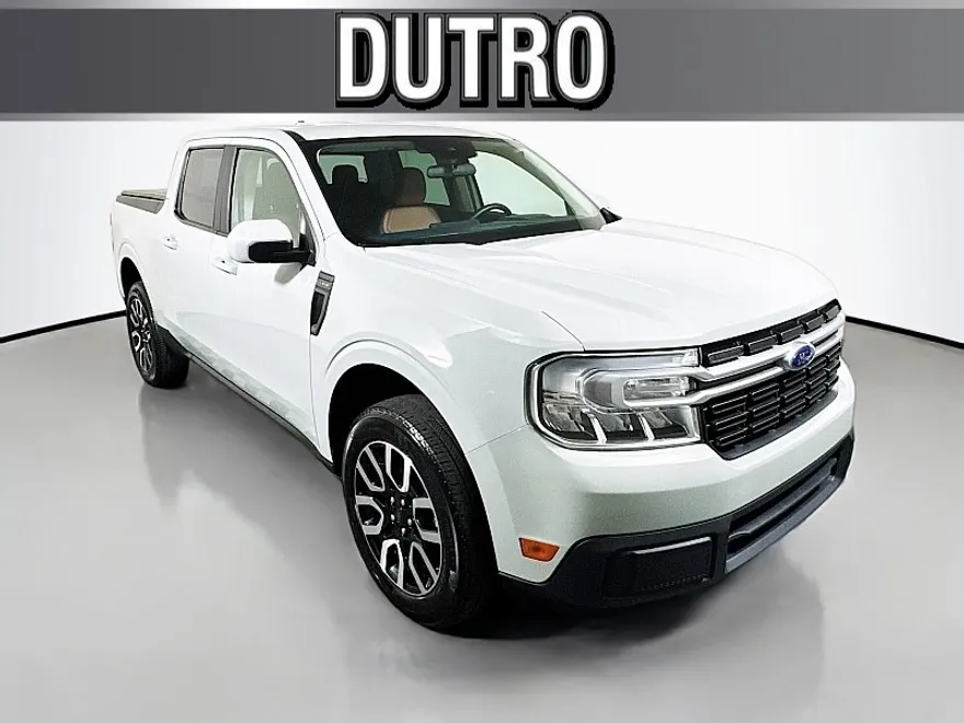 2023 Ford Maverick Lariat photo 1