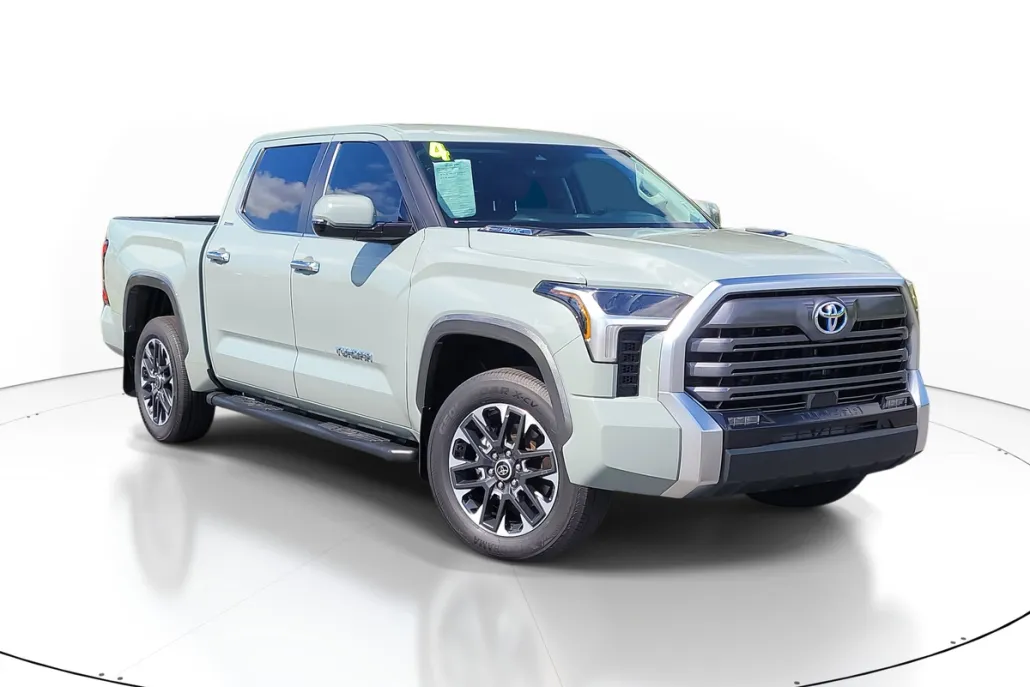 2024 Toyota Tundra Limited photo 1