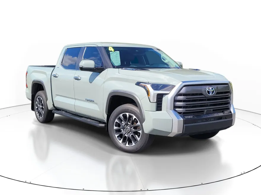 2024 Toyota Tundra Limited photo 1