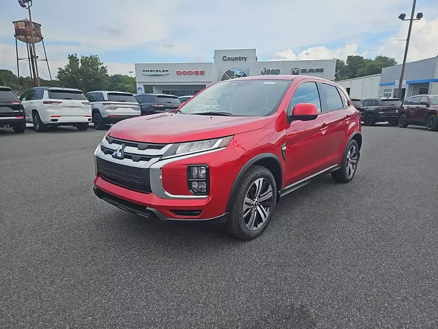 2025 Mitsubishi Outlander Sport ES photo 1