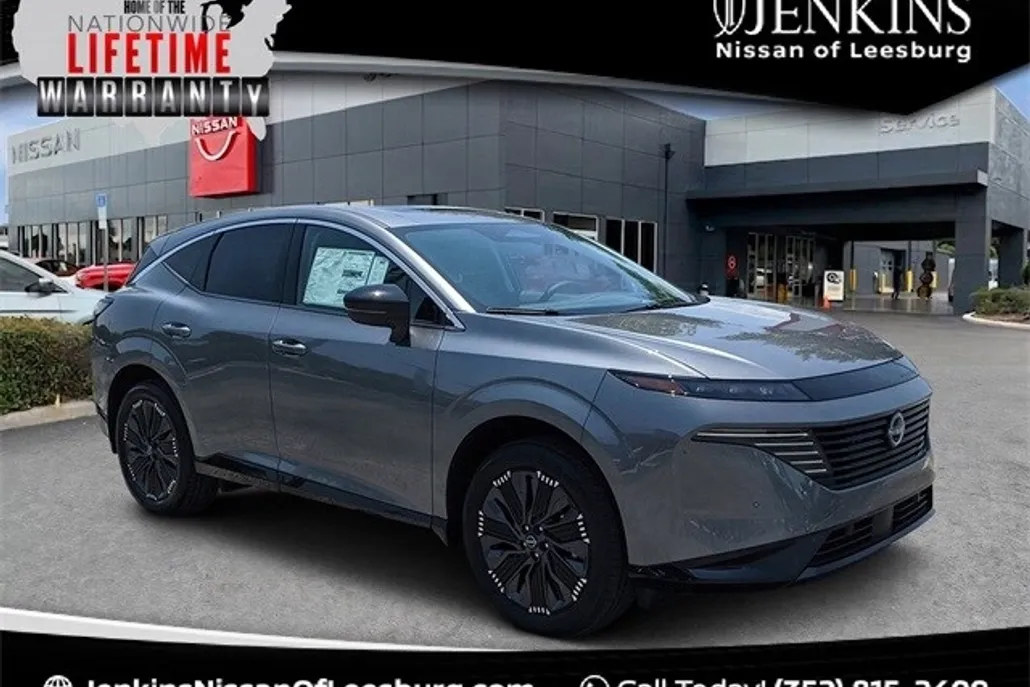 2025 Nissan Murano Platinum photo 1